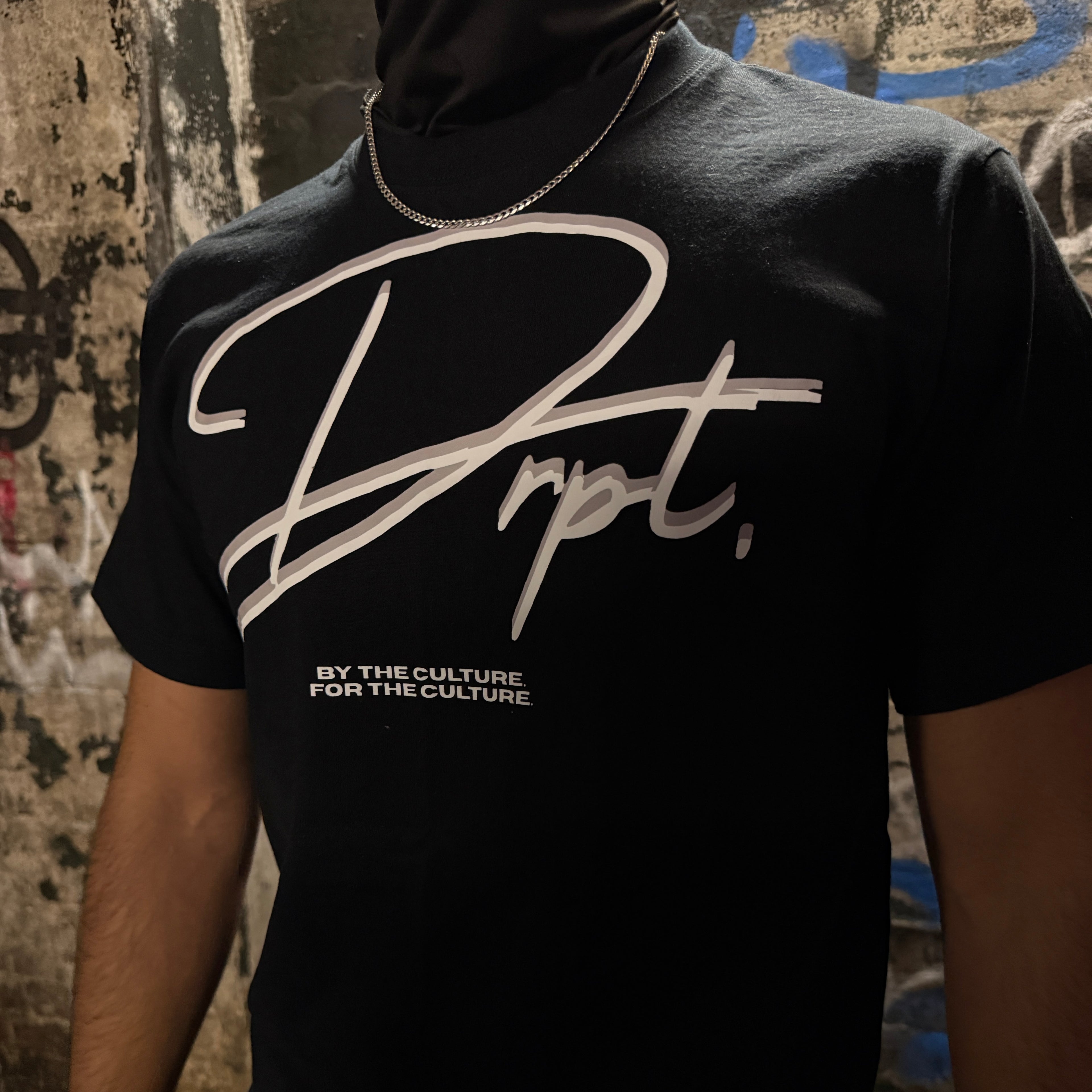 Signature Tee Black/White